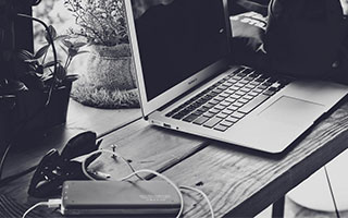 特惠一批免费送第三国永居卡